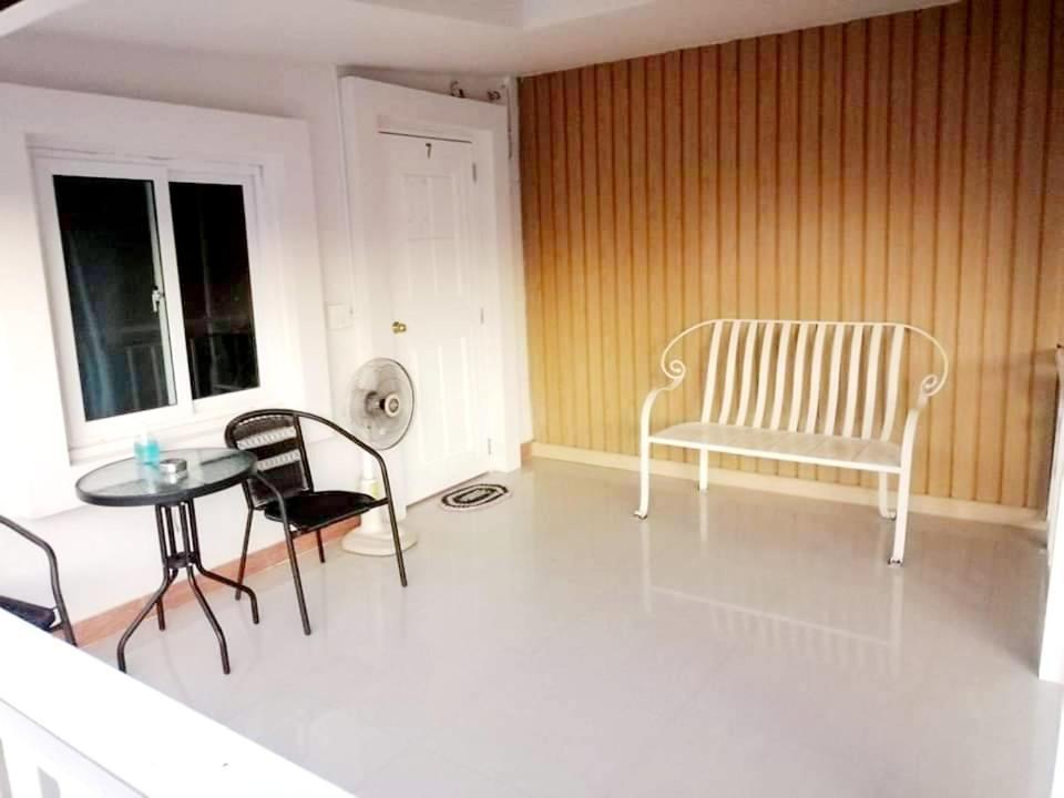 Sukano Apartment Vip Ban Thap Nang Exterior photo